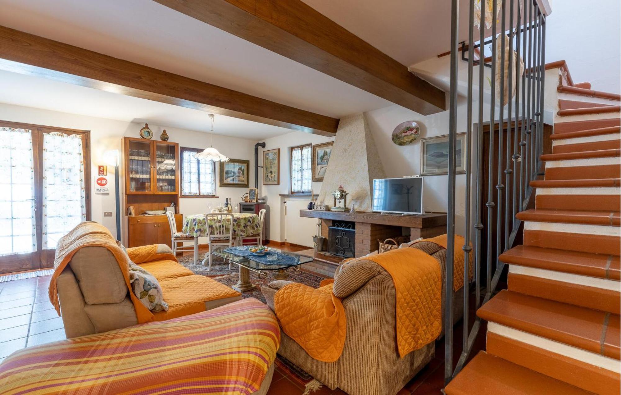 Beautiful Home In Uzzano Pt With Kitchen エクステリア 写真